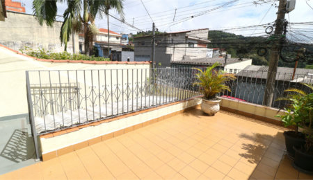 Sobrado à venda com 3 quartos, sendo 1 suíte,  em Tremembé, São Paulo, SP