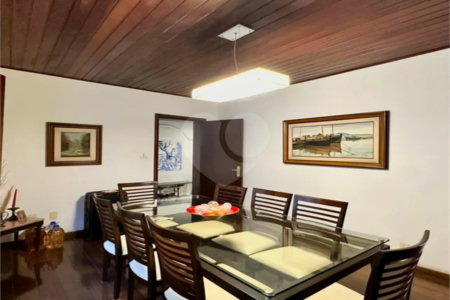 Casa de Vila à venda com 4 quartos, sendo 2 suítes,  em Botafogo, Rio de Janeiro, RJ