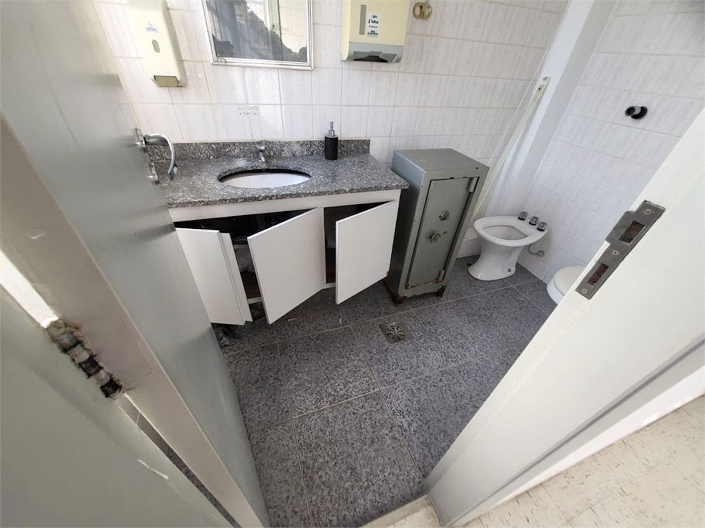 Sala para alugar, 240 m² por R$ 7.000,00 - Vila Belmiro - Santos/SP