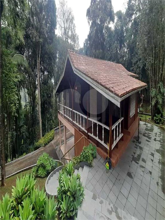 Casa Térrea à venda com 3 quartos, sendo 1 suíte, em Roseira, Mairiporã, SP