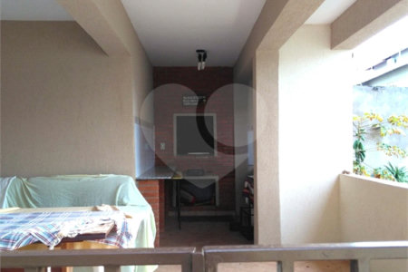 Casa à venda com 4 quartos, sendo 2 suítes, em Jardim Paulista, Atibaia, SP