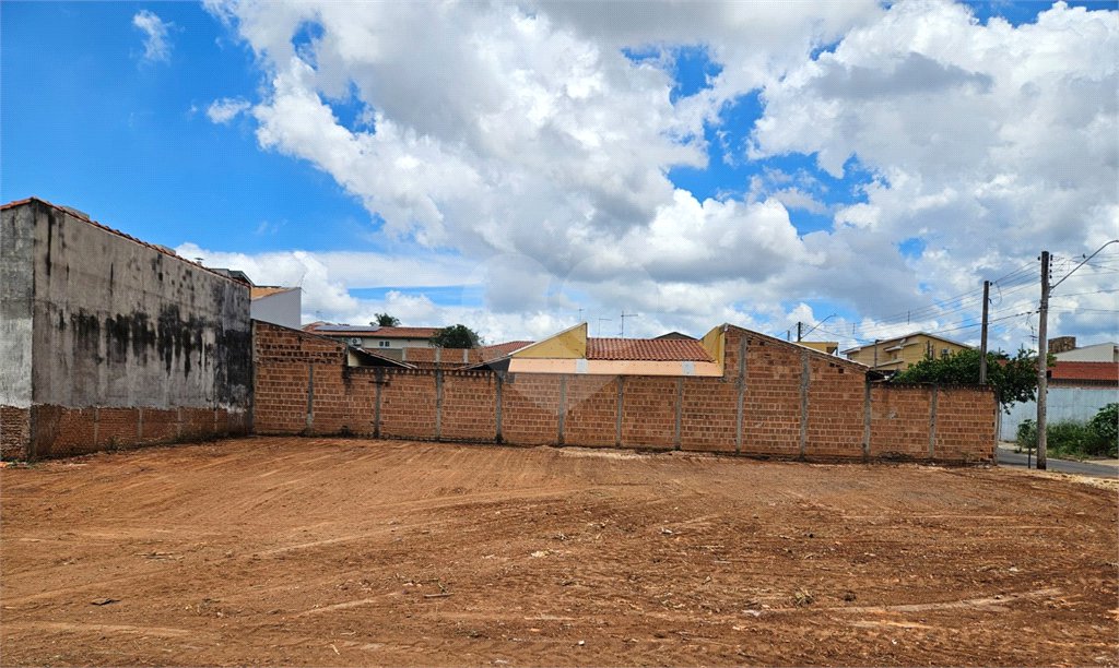Terreno à venda em Residencial Cambuy, Araraquara, SP