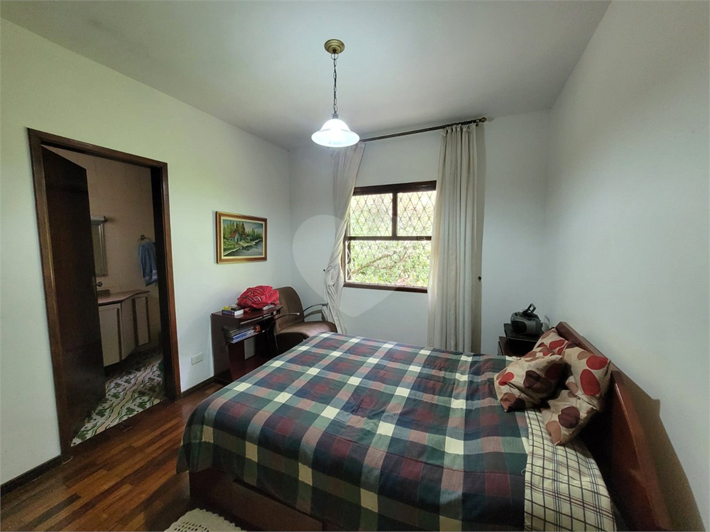 Casa à venda com 4 quartos, sendo 2 suítes,  em Serra da Cantareira, Mairiporã, SP