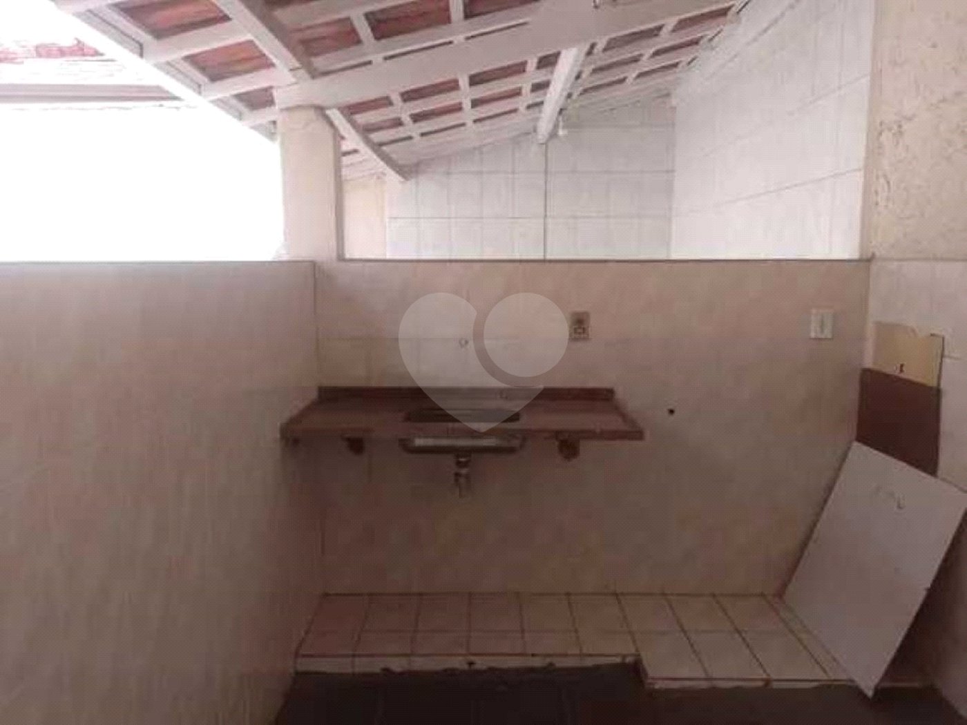 Casa Térrea à venda com 2 quartos em Jardim Sandra, Sorocaba, SP
