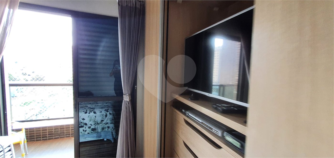Apartamento à venda com 3 suítes em Vila Paulicéia, São Paulo, SP