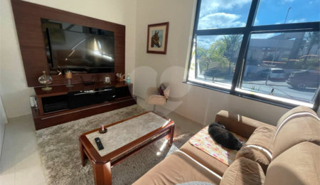 Casa à venda com 3 suítes no condomínio Mônaco, São José dos Campos - SP