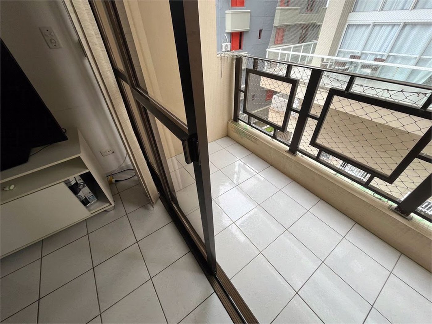 Apartamento Residencial para venda e locação, Balneário Cidade Atlântica, Guarujá - AP1566.