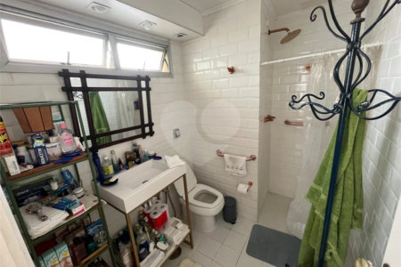 Apartamento à venda com 3 quartos, sendo 2 suítes,  em Jardim Paulista, São Paulo, SP