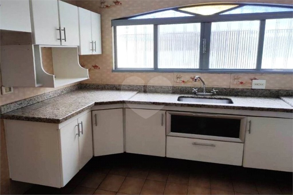 Sobrado à venda com 3 quartos, sendo 1 suíte, em Parada Inglesa, São Paulo, SP