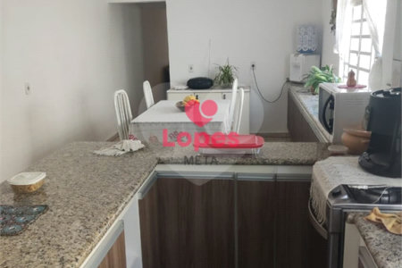 Casa à venda com 3 quartos em Parque Residencial Flamboyant, São José dos Campos, SP
