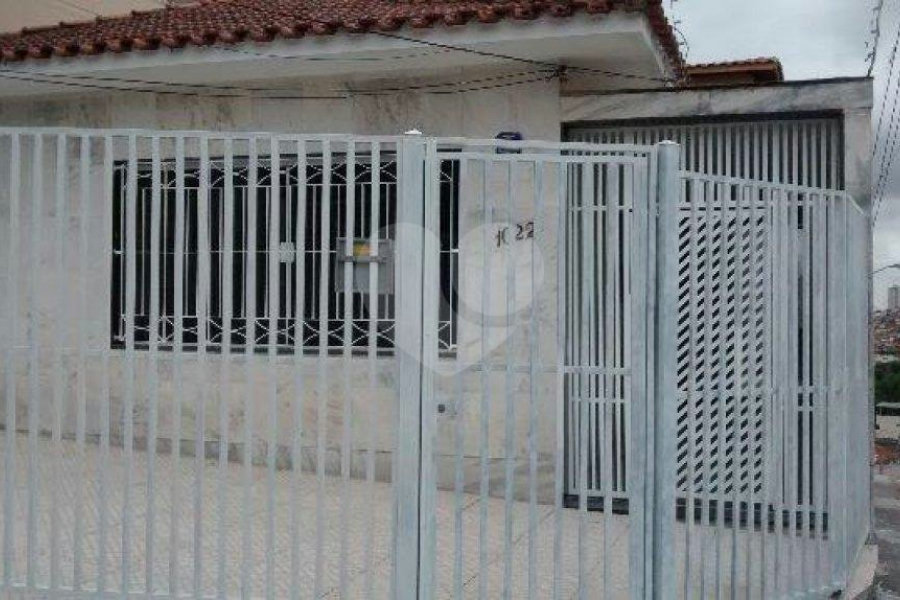 Sobrado à venda com 1 quarto em Parada Inglesa, São Paulo, SP