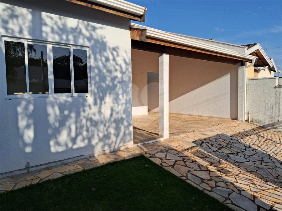 Casa para alugar com 3 quartos, sendo 1 suíte,  em João XXIII, Vinhedo, SP
