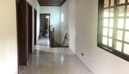 Casa à venda com 3 quartos, sendo 1 suíte,  em Santa Inês, Mairiporã, SP