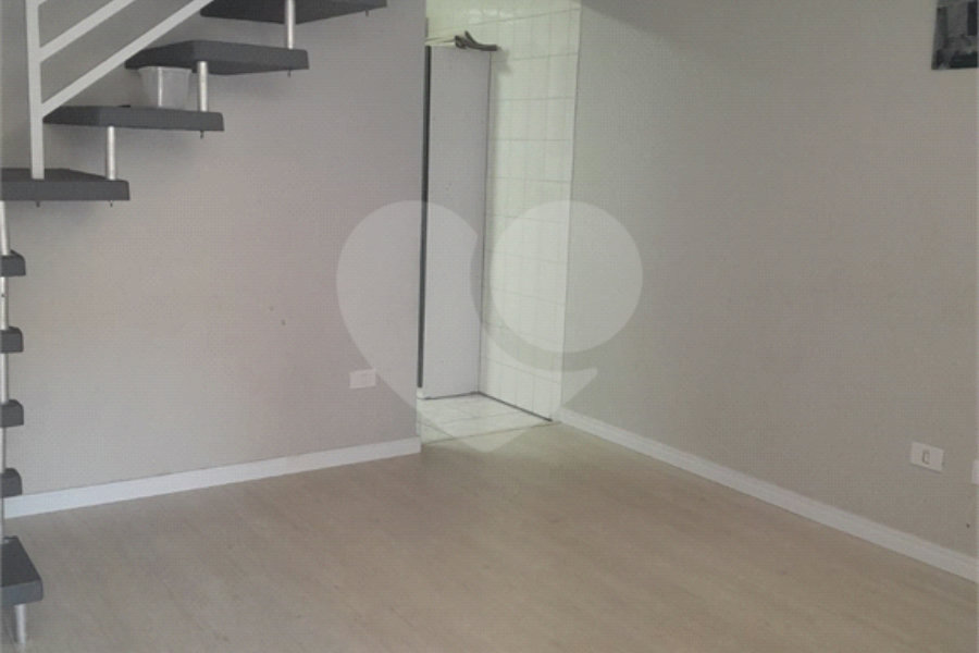 Casa à venda com 2 quartos no condomínio Pedra Branca, São Paulo - SP