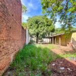 Terreno à Venda no Jardim Tangará