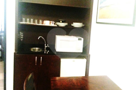Apartamento à venda com 1 quarto em Indianópolis, São Paulo, SP