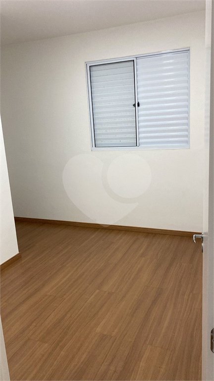 Apartamento à venda com 2 quartos, sendo 1 suíte,  em Jardim dos Manacás, Araraquara, SP