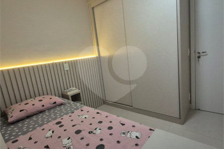 Apartamento à venda com 2 quartos, sendo 1 suíte,  em Vila Guarani (z Sul), São Paulo, SP