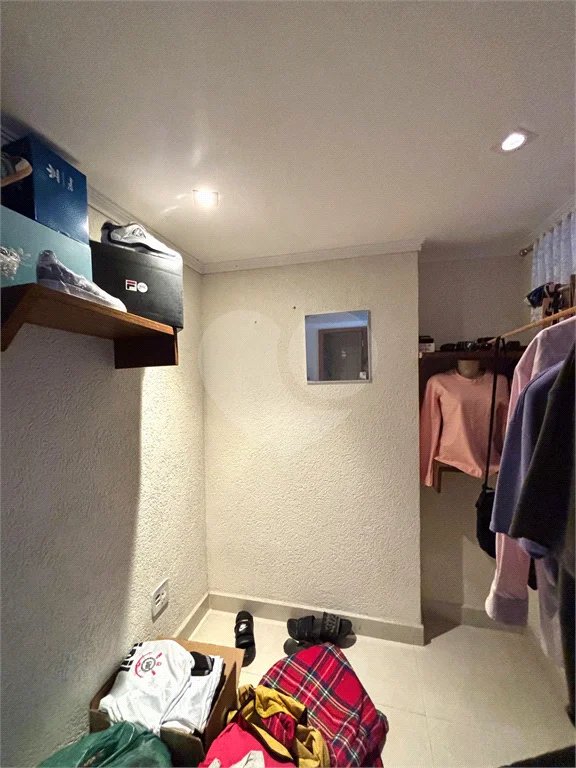 Casa à venda com 4 quartos, sendo 3 suítes, no condomínio Tremembé, São Paulo - SP