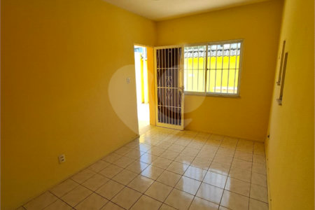 Casa Térrea à venda com 2 quartos em Campo Grande, Rio de Janeiro, RJ