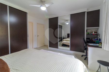 Casa à venda com 4 suítes no condomínio Vila das Acacias, São Paulo - SP