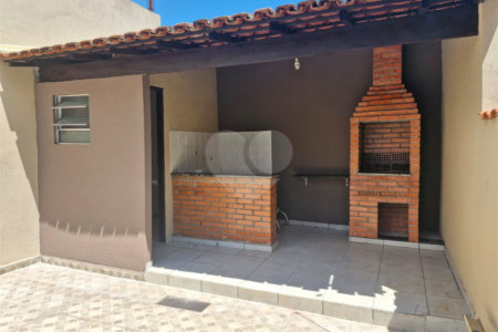 Sobrado à venda com 3 quartos em Alto da Boa Vista, Mogi das Cruzes, SP
