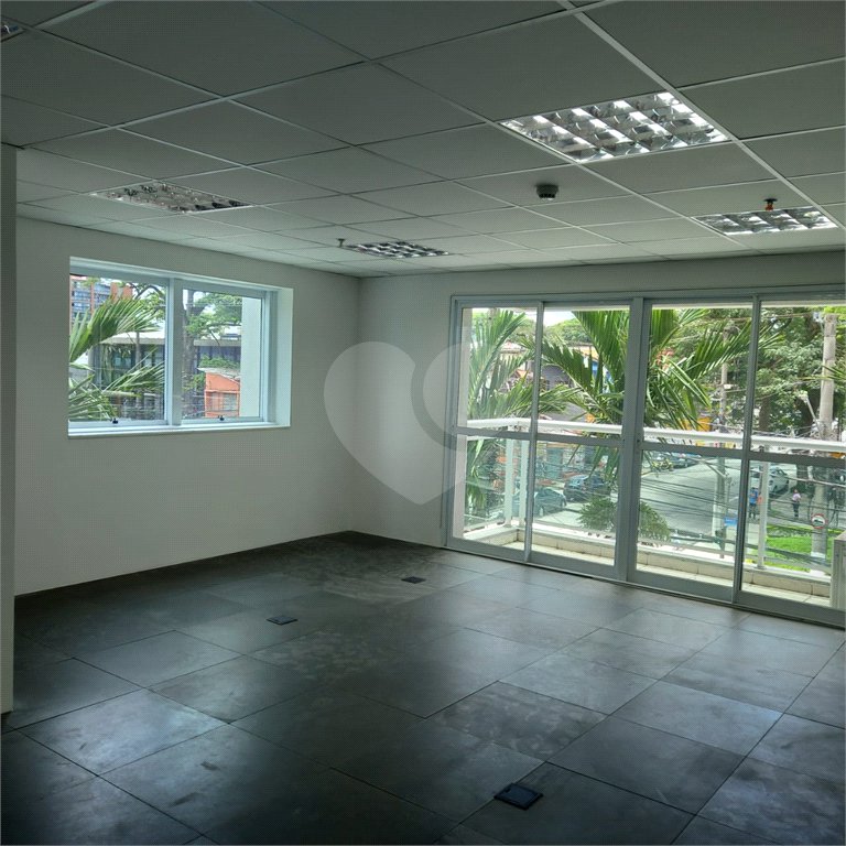Sala à venda em Alto da Boa Vista, São Paulo, SP
