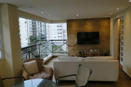 Apartamento à venda com 4 suítes em Morumbi, São Paulo, SP
