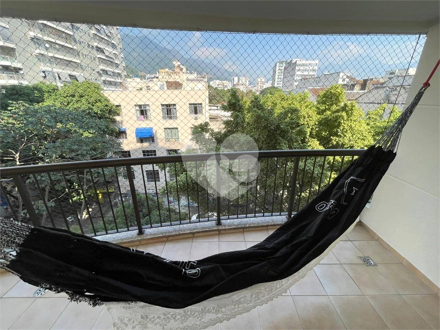 Apartamento à venda com 3 quartos, sendo 1 suíte,  em Tijuca, Rio de Janeiro, RJ