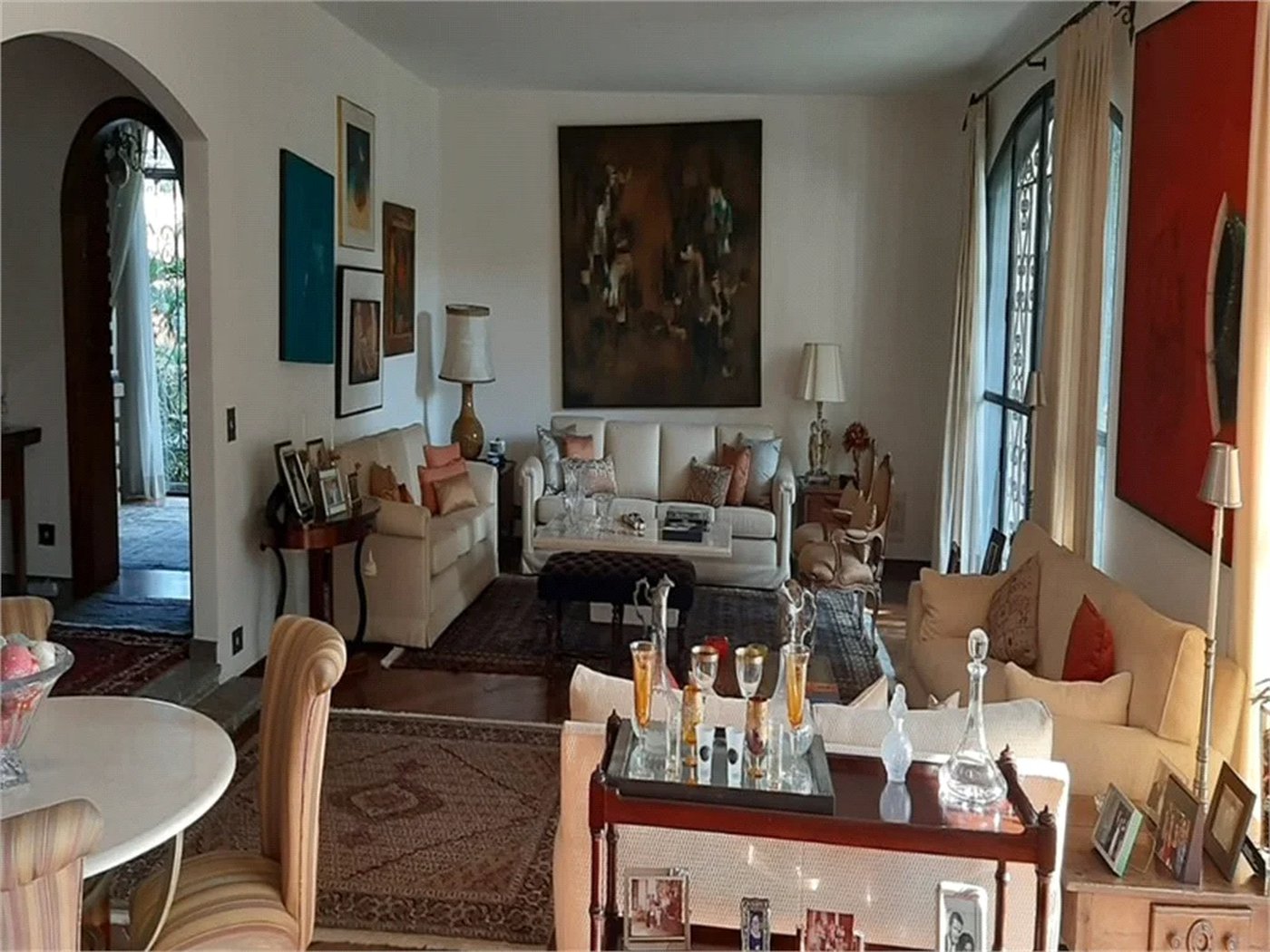 Casa à venda com 5 quartos, sendo 2 suítes,  em Jardim Guedala, São Paulo, SP