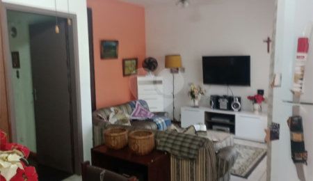 Casa à venda com 3 quartos, sendo 1 suíte,  no Centro, Mogi das Cruzes, SP