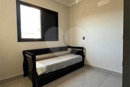 Casa à venda com 3 quartos, sendo 1 suíte, no condomínio Vila Paraty, Indaiatuba - SP