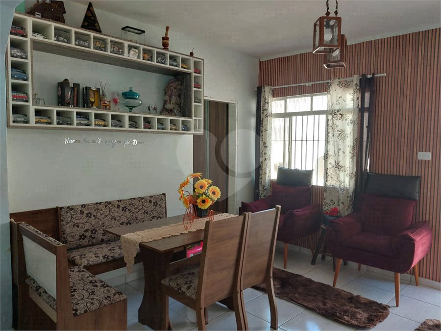 Chácara à venda com 3 quartos em Lavras, Mairiporã, SP