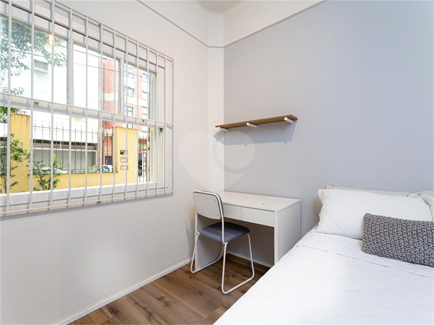 Apartamento à venda com 4 quartos, sendo 1 suíte, em Pinheiros, São Paulo, SP