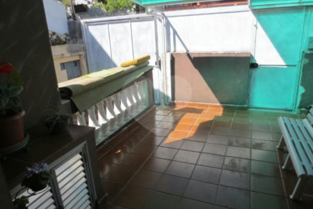Casa à venda com 4 quartos, sendo 2 suítes, em Bosque da Saúde, São Paulo, SP