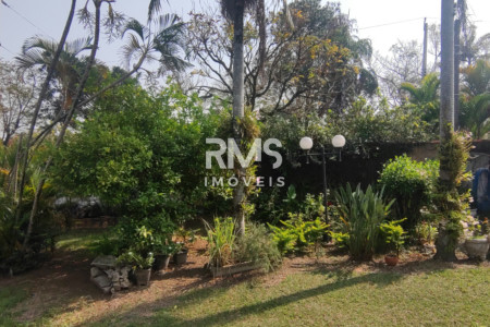 Chácara à venda com 4 quartos, sendo 2 suítes,  em Chácara Sete Quedas, Itu, SP