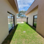 Casa à venda com 3 suítes no condomínio Via Castelli, Louveira - SP