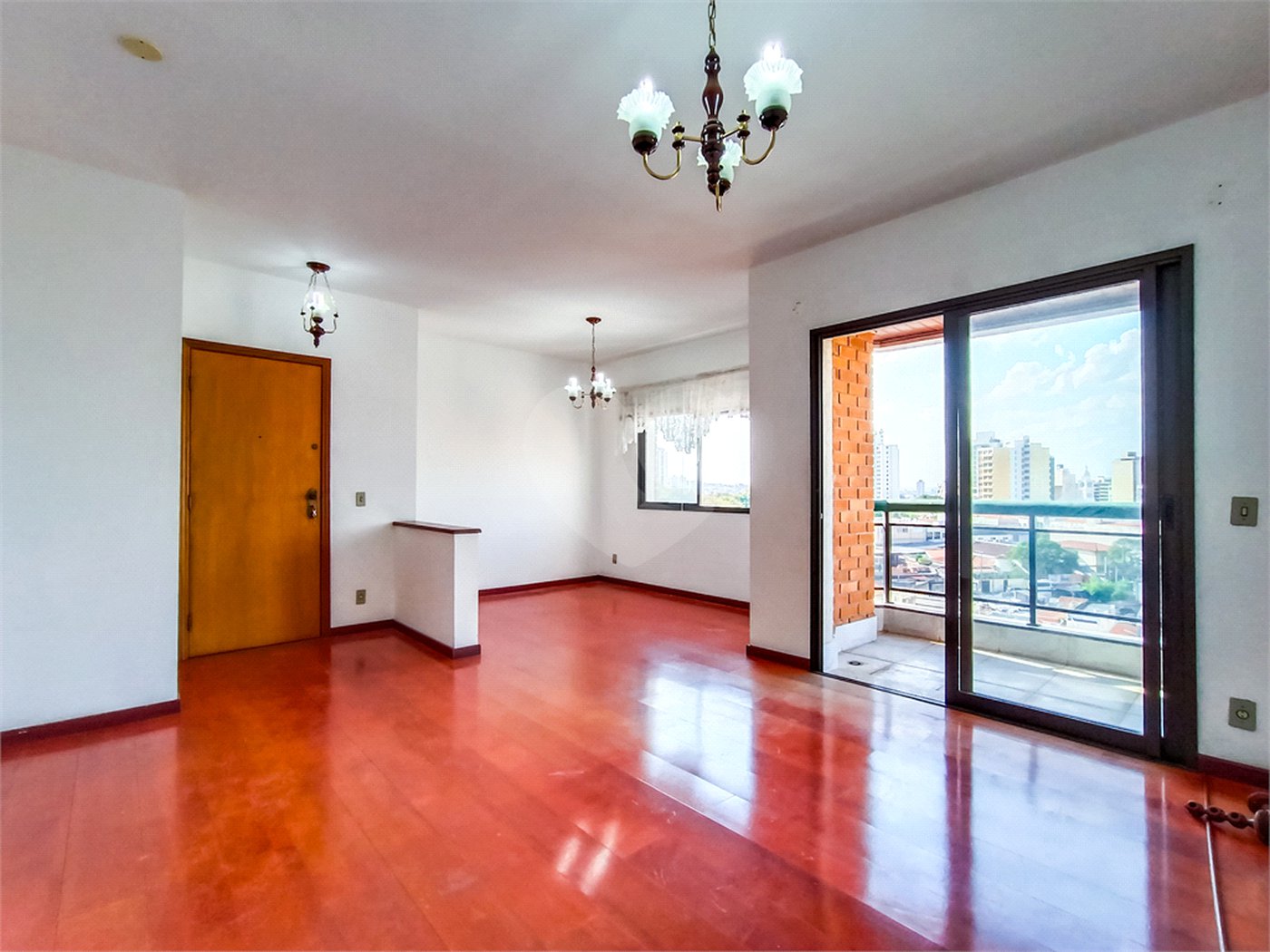 Apartamento à venda com 4 quartos, sendo 3 suítes, no Centro, Sorocaba, SP