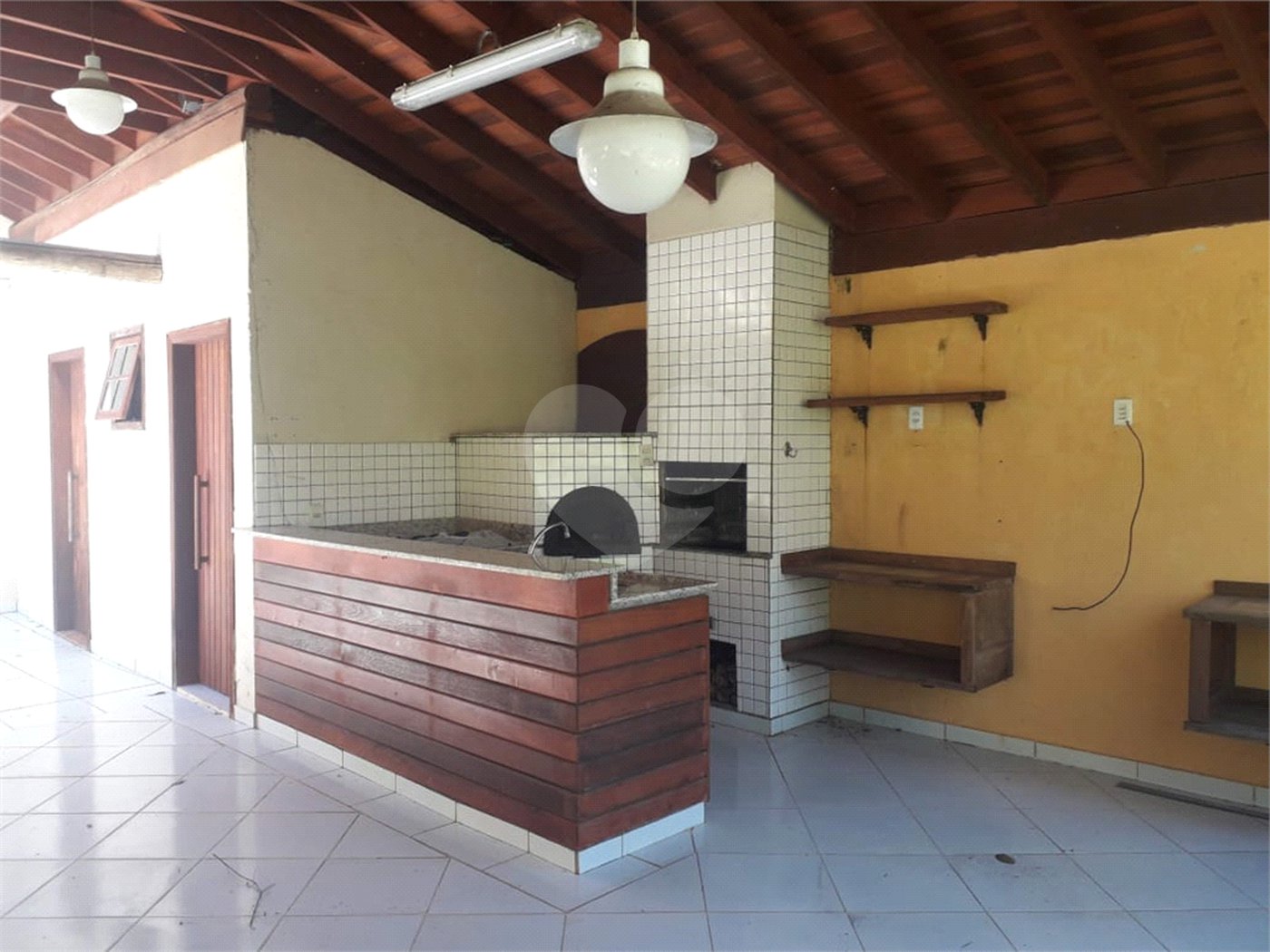 Casa à venda com 3 quartos, sendo 1 suíte, no condomínio Parque da Fazenda, Itatiba - SP