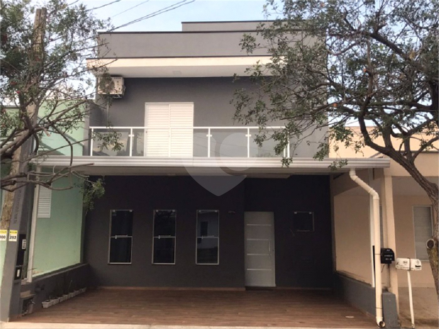 Casa à venda com 3 suítes no condomínio Horto Florestal II, Sorocaba - SP