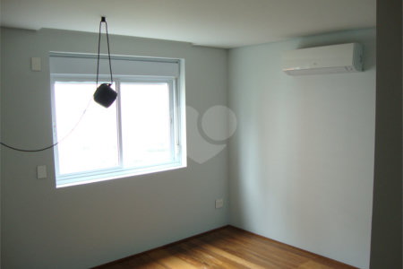 Apartamento à venda com 4 suítes em Jardim Fonte do Morumbi, São Paulo, SP