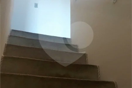 Sobrado à venda com 3 quartos, sendo 1 suíte, em Parque Vitória, São Paulo, SP