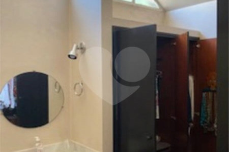 Casa à venda com 3 suítes em Chácara Malota, Jundiaí, SP
