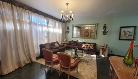 Sobrado à venda com 3 quartos, sendo 1 suíte,  em Vila Hamburguesa, São Paulo, SP