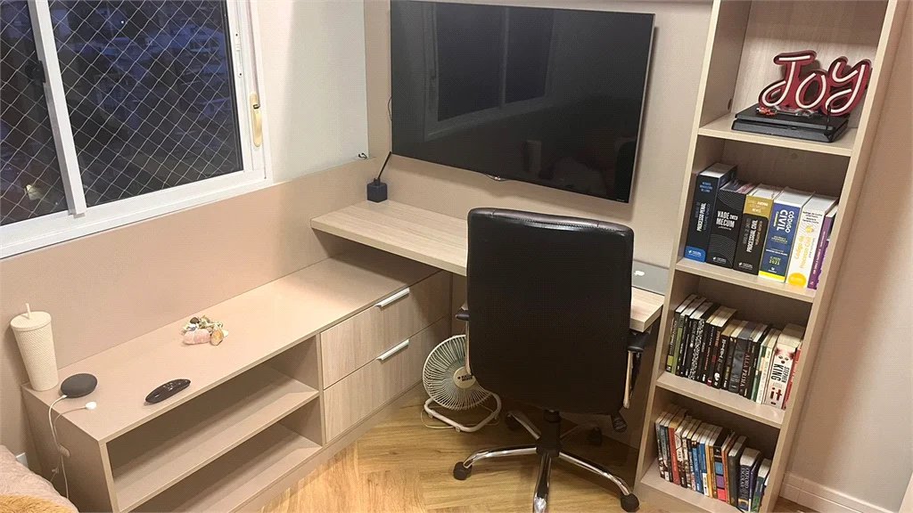 Apartamento à venda com 4 quartos, sendo 1 suíte,  em Jardim Vazani, São Paulo, SP