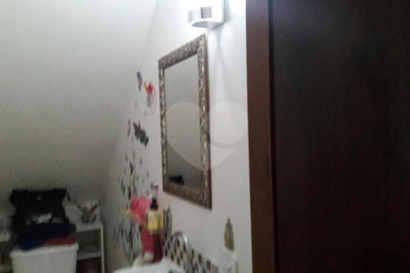 Sobrado à venda com 2 quartos, sendo 1 suíte,  em Vila Paulicéia, São Paulo, SP