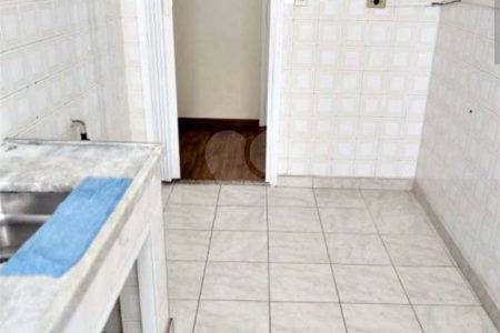 Apartamento à venda com 1 quarto em Cambuci, São Paulo, SP