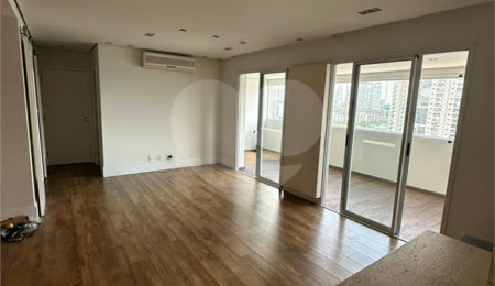 Apartamento à venda com 3 quartos, sendo 1 suíte,  em Brooklin Paulista, São Paulo, SP