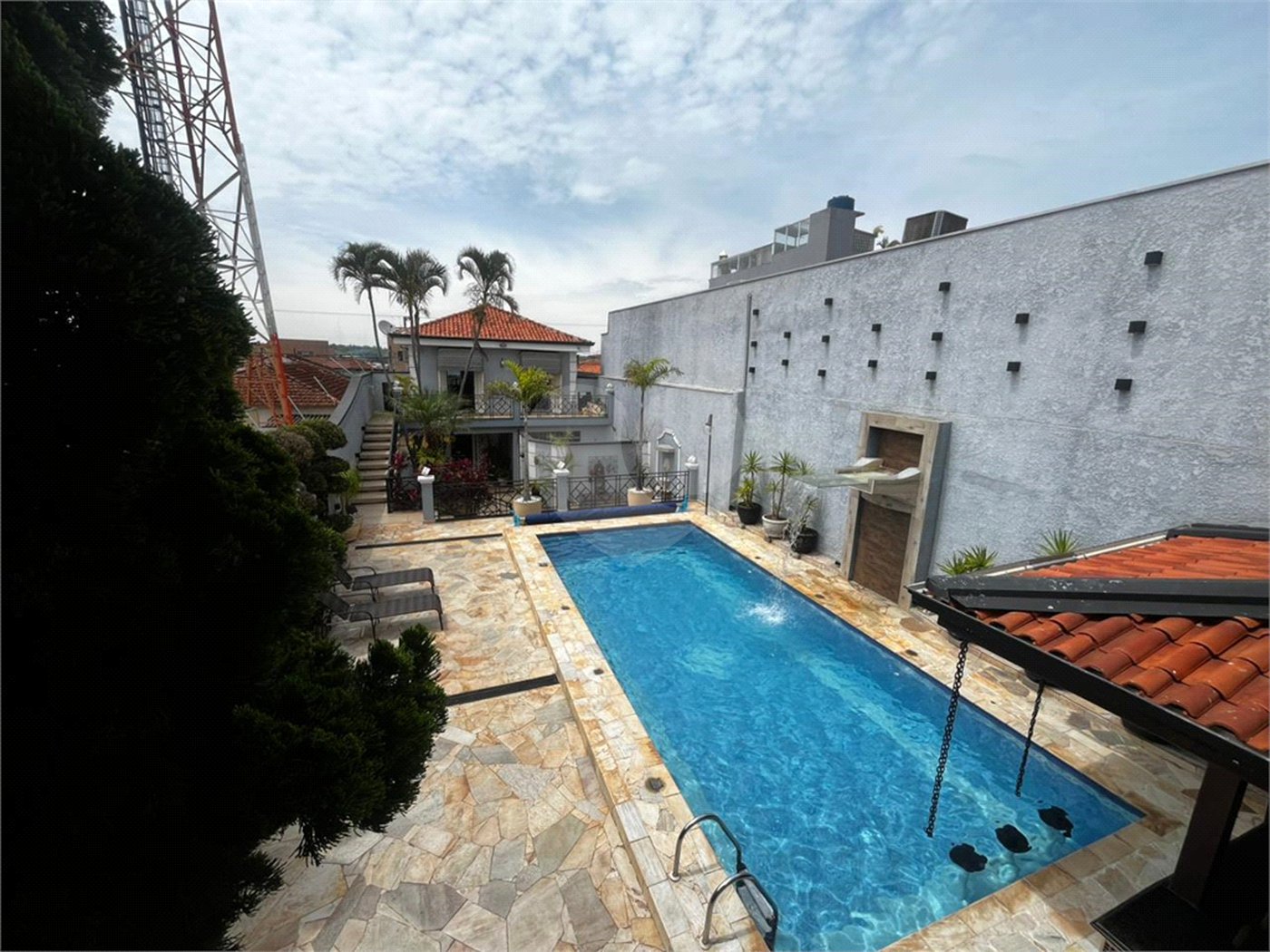 Casa à venda com 6 quartos, sendo 3 suítes, no Centro, Itapetininga, SP