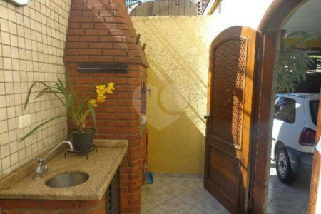 Sobrado à venda com 3 quartos, sendo 1 suíte, em Parque Ipê, São Paulo, SP